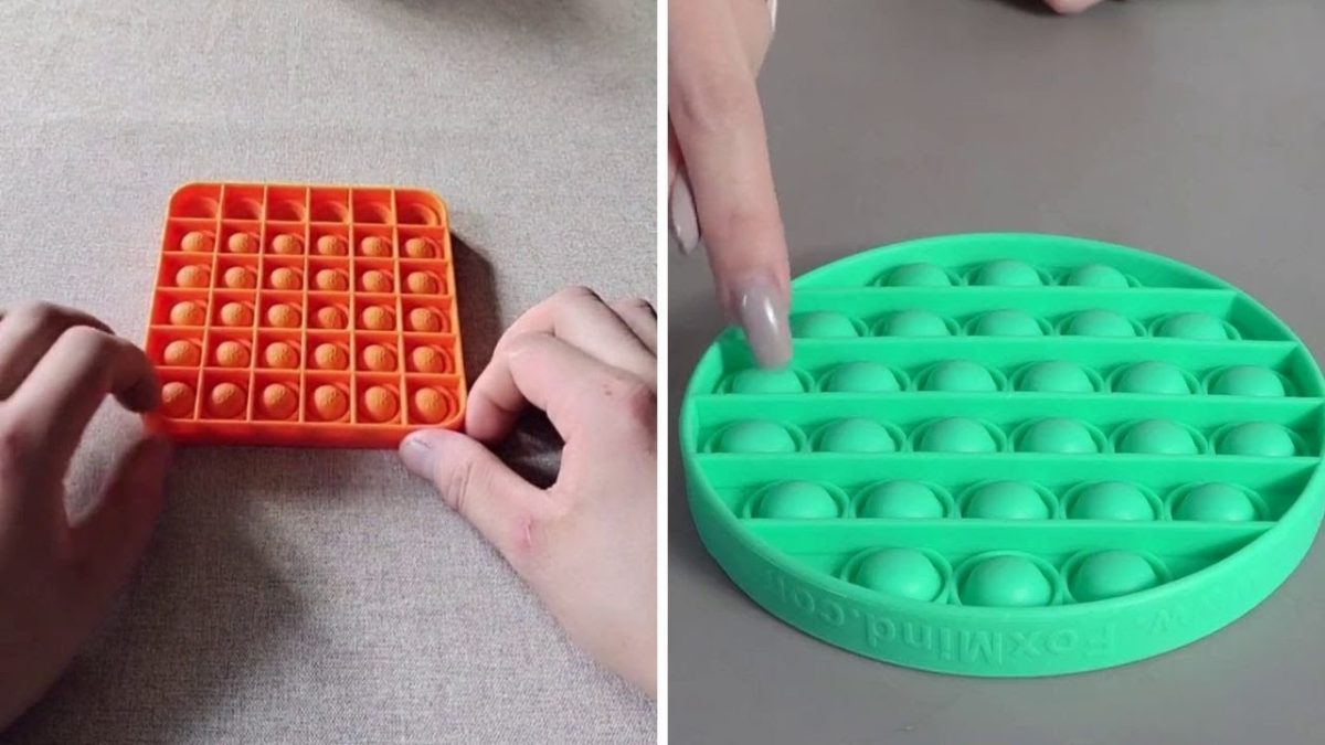 2 Simple Games to Play with a Pop It Fidget Toy